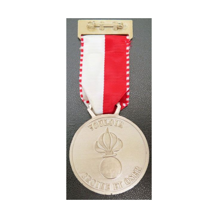 SUISSE : Médaille du Swiss rail commando army training center  1987