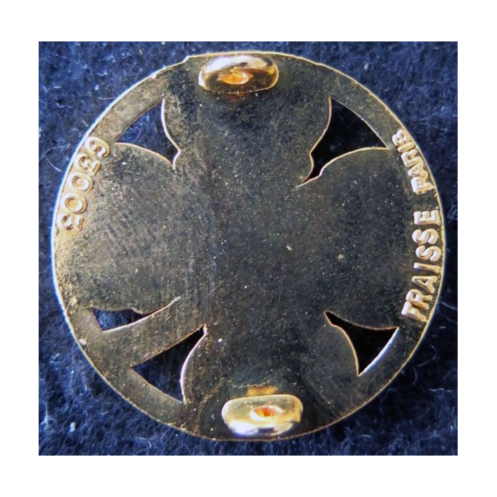 106° RID : Insigne métallique du 106° régiment d’infanterie divisionnaire de fabrication Fraisse G. 3003 dos lisse