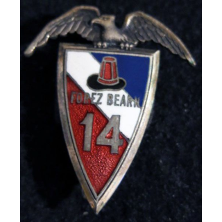 14° RI : Insigne métallique du 14° régiment d'infanterie Drago Béranger en émail sans nom de batailles