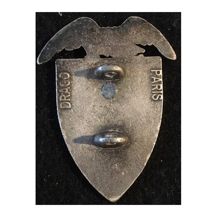 14° RI : Insigne métallique du 14° régiment d'infanterie Forez Béarn Drago Paris en relief