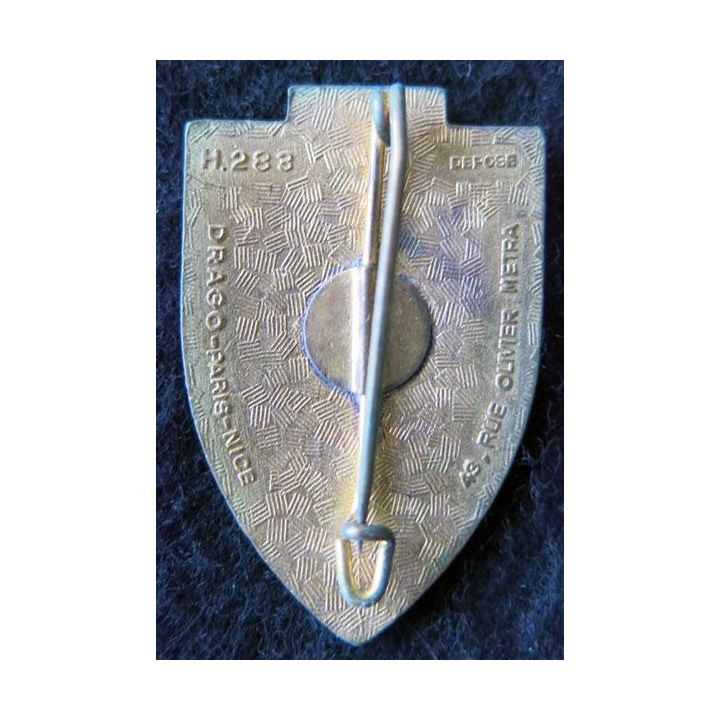 126° RI : insigne métallique du 126° régiment d'infanterie ORADOUR de fabrication Drago O.M H. 283 en émail