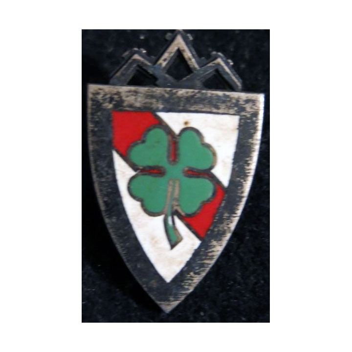 153° RI : Insigne métallique du 153° régiment d'infanterie de fabrication Drago Paris G. 1173 petite pastille en émail