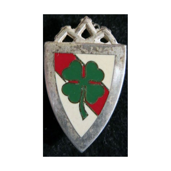 153° RI : Insigne métallique du 153° régiment d'infanterie de fabrication Drago Paris dos guilloché