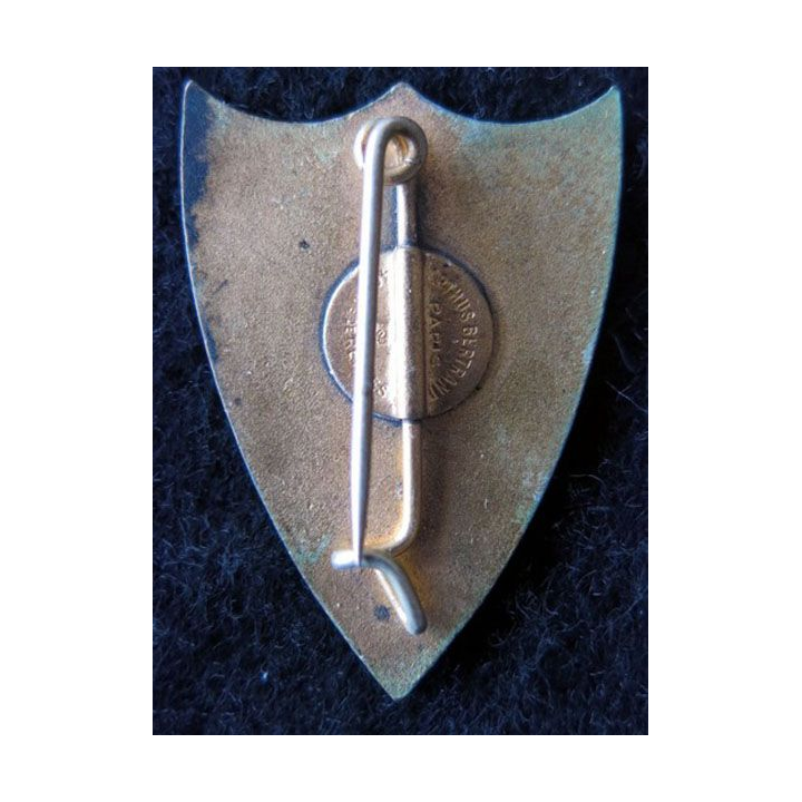 105° RI : 105° régiment d'infanterie A moi Auvergne Arthus Bertrand en émail