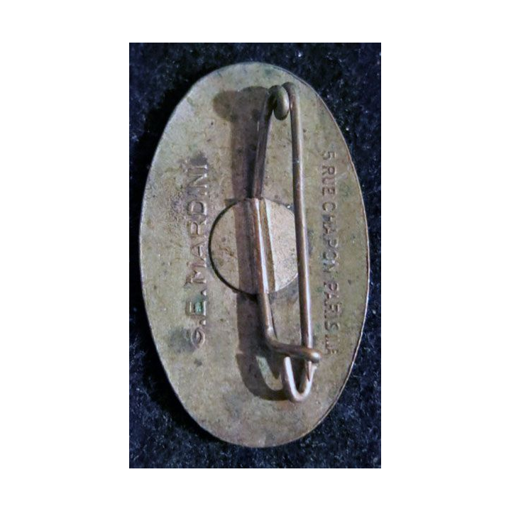 151° RI : insigne métallique du 151° régiment d'infanterie fabrication G.E Mardini en émail
