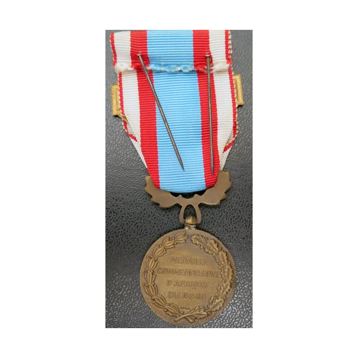 FRANCE : médaille commémorative d'Afrique du Nord en Algérie