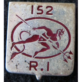 152° RI : 152° régiment d'infanterie de fabrication Fraisse Paris G. 477