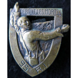 95° RI : Insigne métallique du 95° régiment d'infanterie de fabrication Arthus Bertrand Paris Déposé en métal embouti