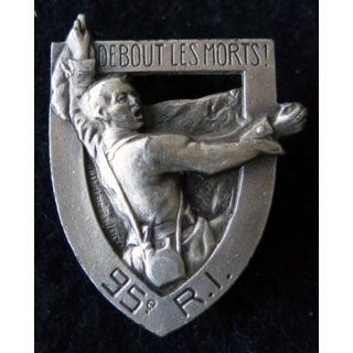 95° RI : Insigne métallique du 95° régiment d'infanterie de fabrication Arthus Bertrand Paris G. 478 en métal embouti