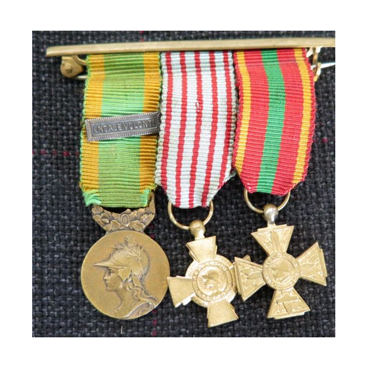 FRANCE : 3 médailles miniatures époque 1940-1945