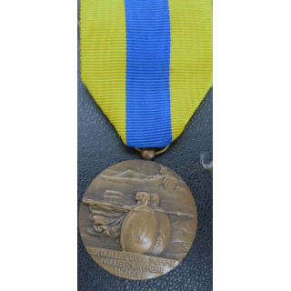 FRANCE : médaille commémorative des combats de la Somme 1914-1918 -1940