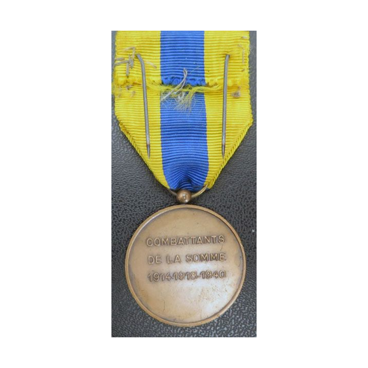 FRANCE : médaille commémorative des combats de la Somme 1914-1918 -1940