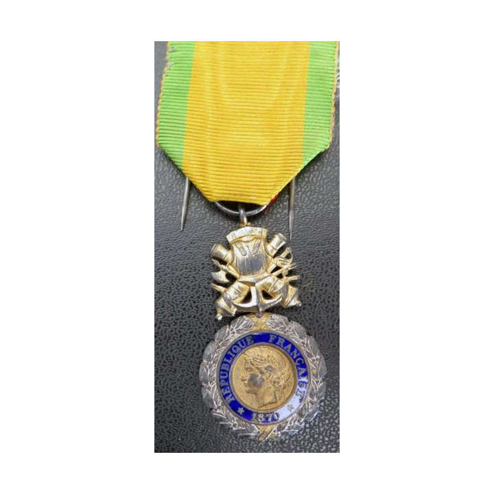 médaille militaire 3° république en argent