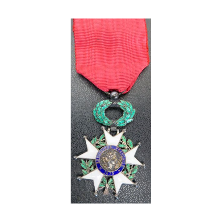 FRANCE : croix de chevalier de la Légion d'Honneur émaux parfaits