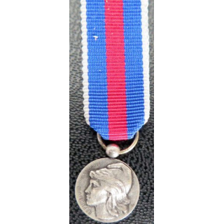 médaille miniature d'argent des services militaires volontaires MSMV
