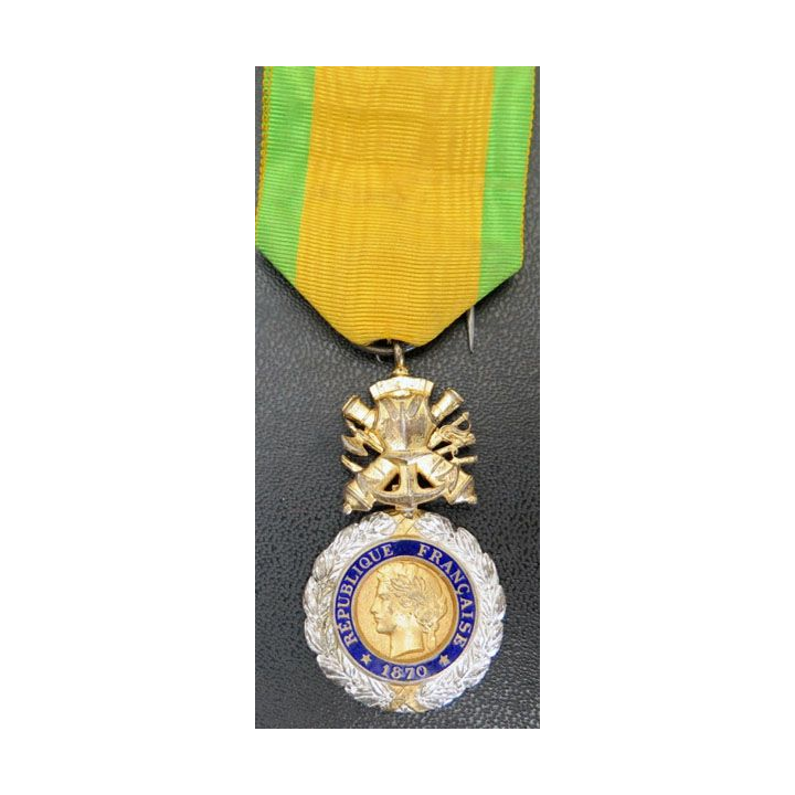 FRANCE : Médaille militaire 1870 3° république en argent émaux parfaits