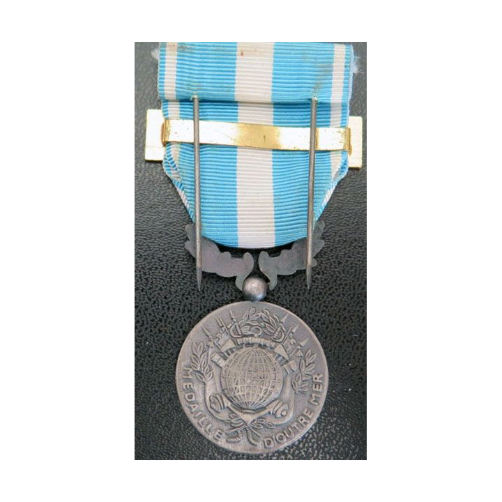 médaille d'outre mer agrafe " Moyen Orient " en métal argenté