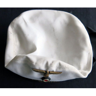 Bachi Kriegsmarine avec coiffe blanche et aigle très bon état