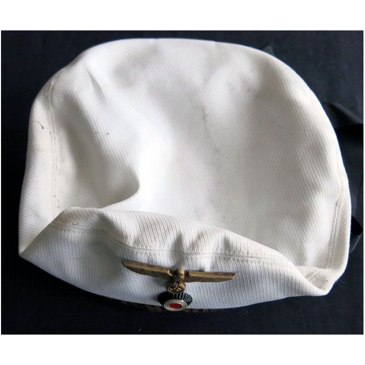 Bachi Kriegsmarine avec coiffe blanche et aigle très bon état