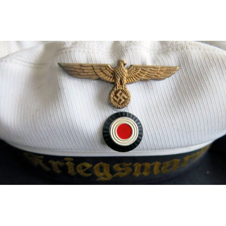 Bachi Kriegsmarine avec coiffe blanche et aigle très bon état
