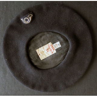 Béret de chasseurs Alpins "Tarte"avec insigne en laminette argent cousu T.54