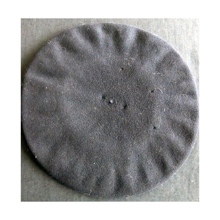 Béret de chasseurs Alpins "Tarte"avec insigne en laminette argent cousu T.54