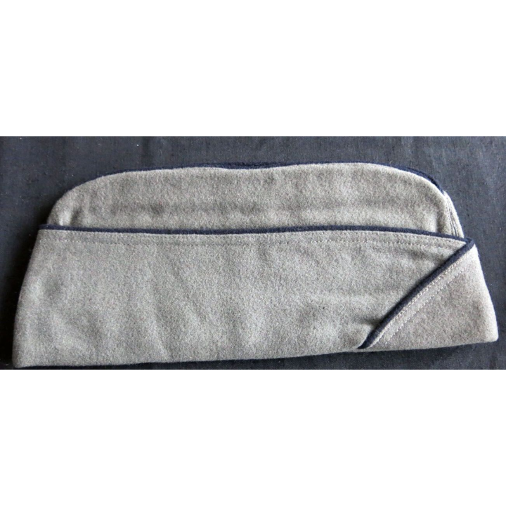 CALOT : calot du service des poudres Modèle 1946 en feutre de taille 57 bon état
