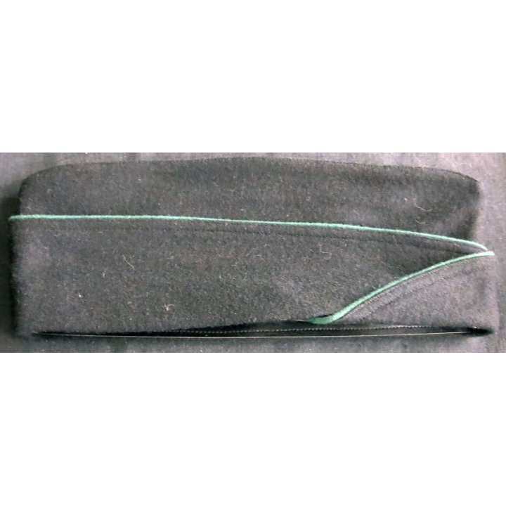 CALOT : calot du trésor aux armées Modèle 1957 en feutre de taille 58 neuf