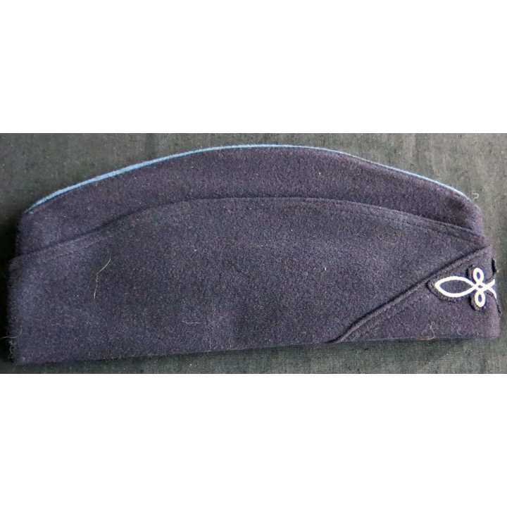 CALOT : calot de hussard Modèle 1957 en feutre de taille 57 neuf