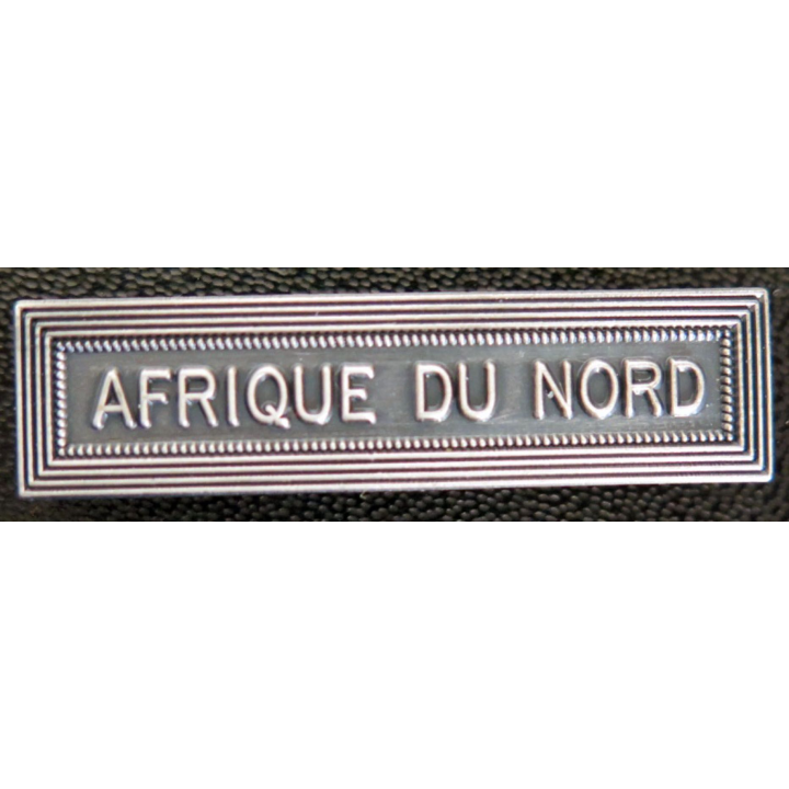 Barrette " AFRIQUE DU NORD " en métal argenté