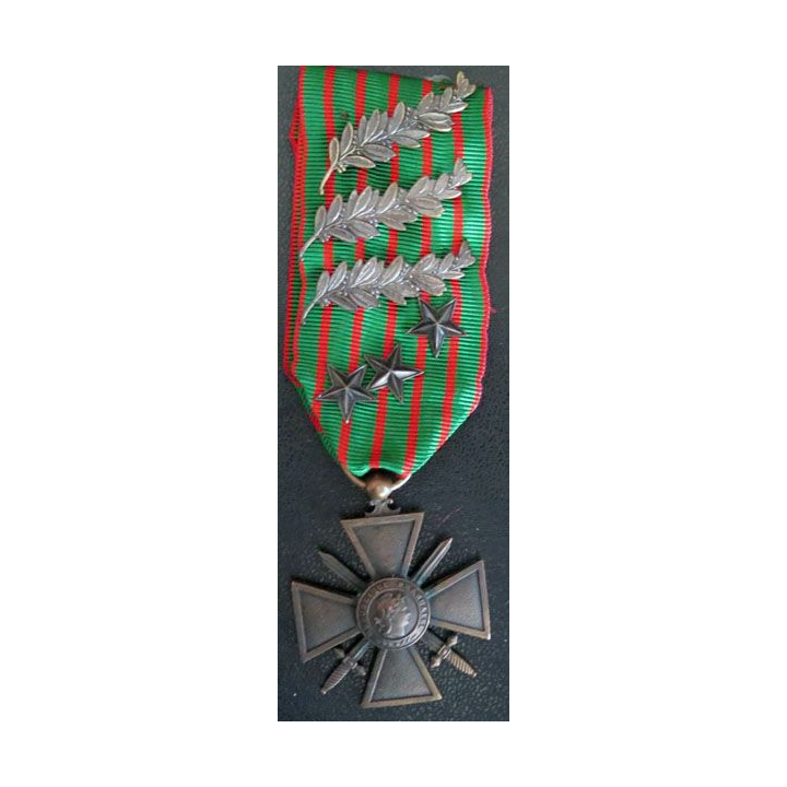 Croix de guerre 1914-1915 avec 6 citations 3 palmes et 3 étoiles