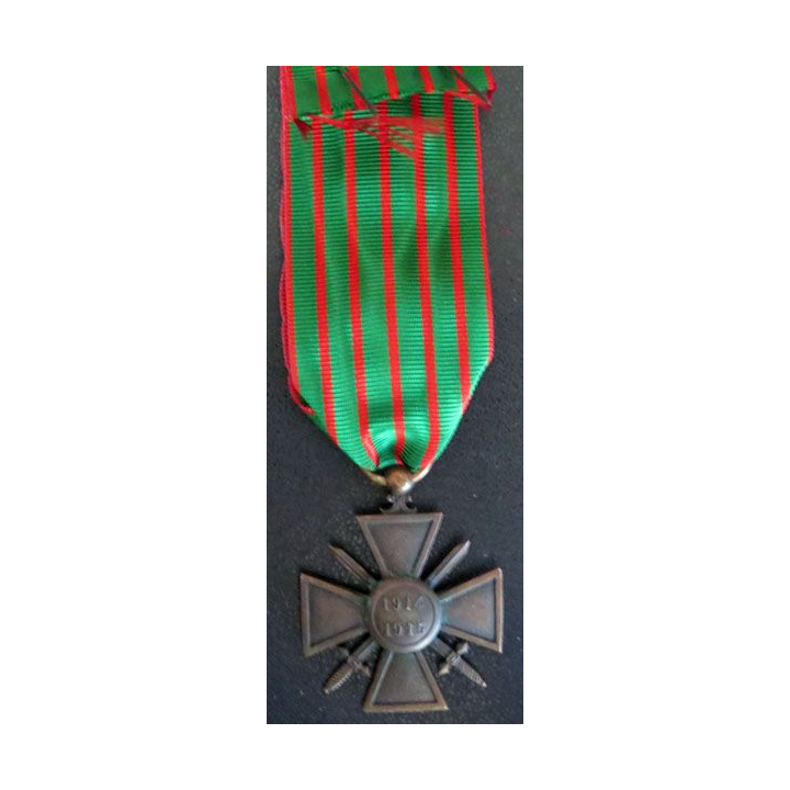 Croix de guerre 1914-1915 avec 6 citations 3 palmes et 3 étoiles