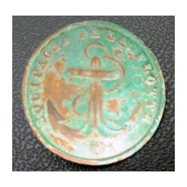 Vieux bouton d'équipage de la flotte du 1° empire français diam 2,2 cm
