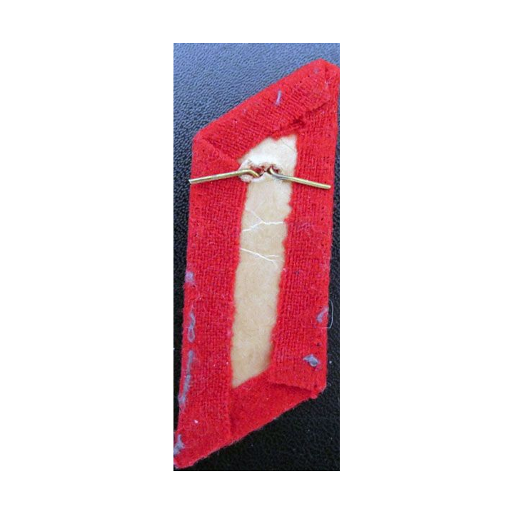 URSS : insigne de col de l'artillerie de l'armée soviétique