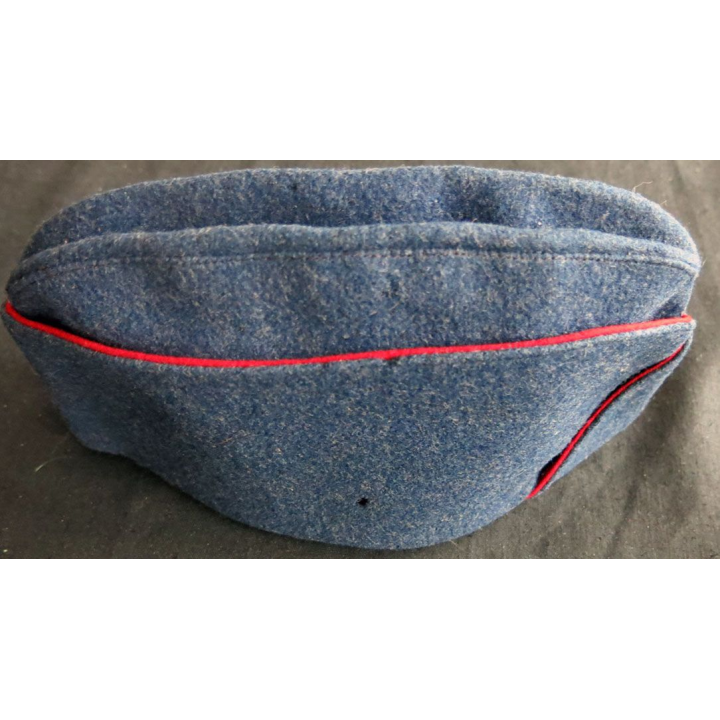 CALOT : calot de pompier de Paris Modèle 1946 en feutre de taille 55 bleu roi