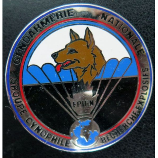 EPIGN : groupe cynophile recherche explosifs de l'EPIGN Boussemart 2002 N° 37 A