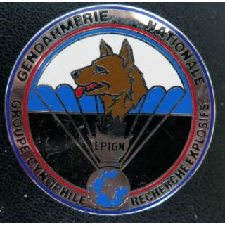 EPIGN : groupe cynophile recherche explosifs de l'EPIGN Boussemart 2002 N° 38 A