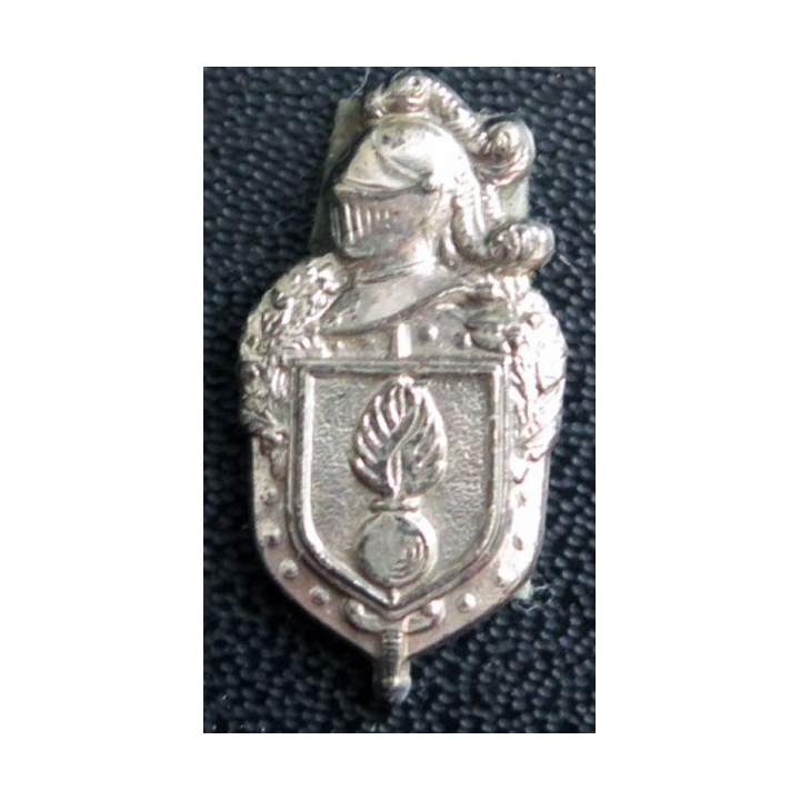 DCGN : pin's de la direction centrale de la gendarmerie sans attache