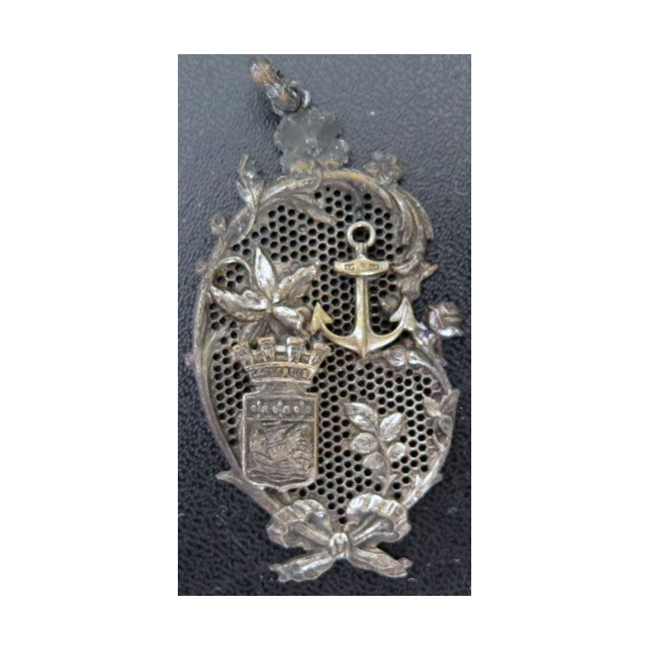 Très beau pendentif aux armes de la Rochelle de hauteur 6,7 cm
