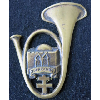 8° GC  : insigne métallique du 8° groupe de chasseurs Sidi Brahim 110 mm