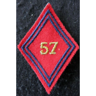 LOSANGE DE BRAS MODÈLE 45 :  57° régiment d'artillerie cadre sur scratch