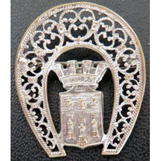 Très belle broche à priori en argent de la Rochelle de diamètre 3,2 cm