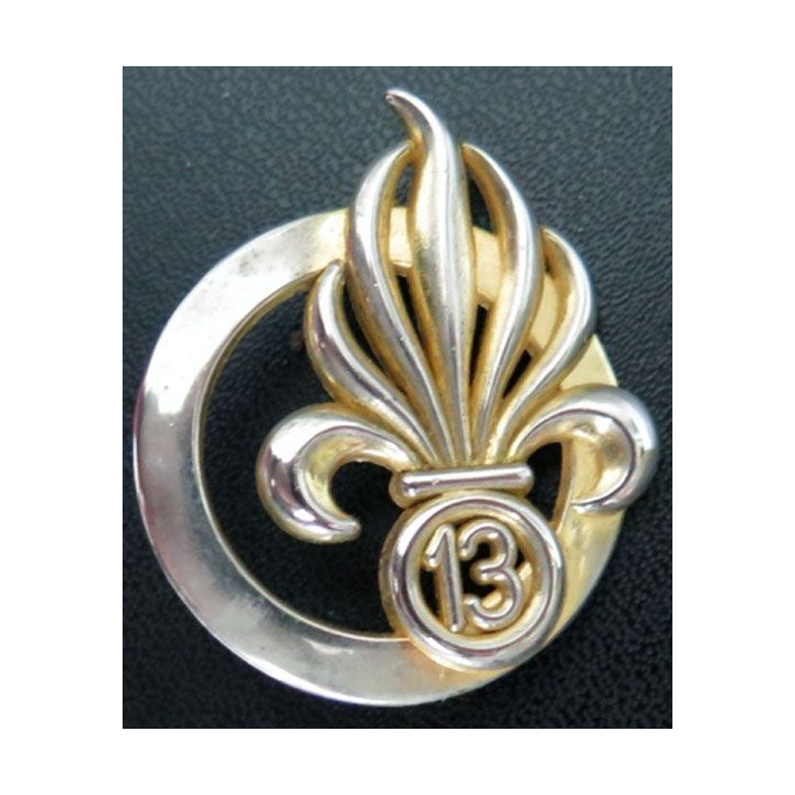 insigne de béret de la 13° demi brigade de la Légion étrangère DBLE