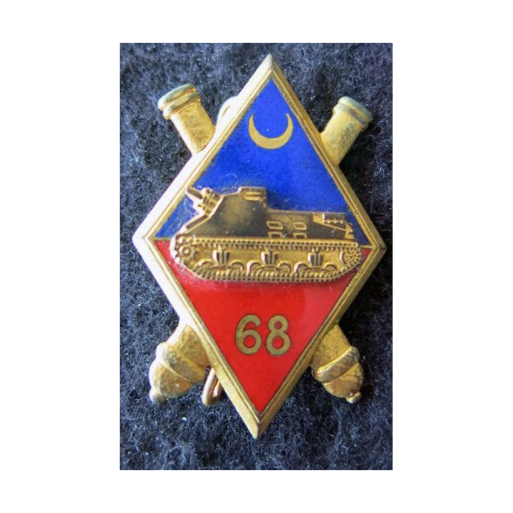 68° RA : insigne métallique du 68° régiment d'artillerie de fabrication Drago H. 197 en émail