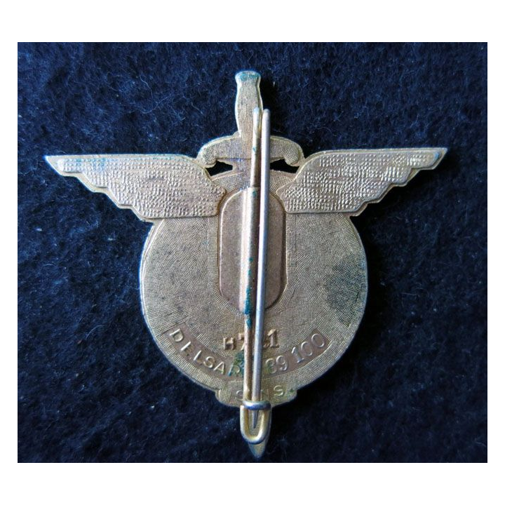6° RPIMA : 6° régiment parachutiste d'infanterie de marine de fabrication Delsart Sens H. 721 en émail