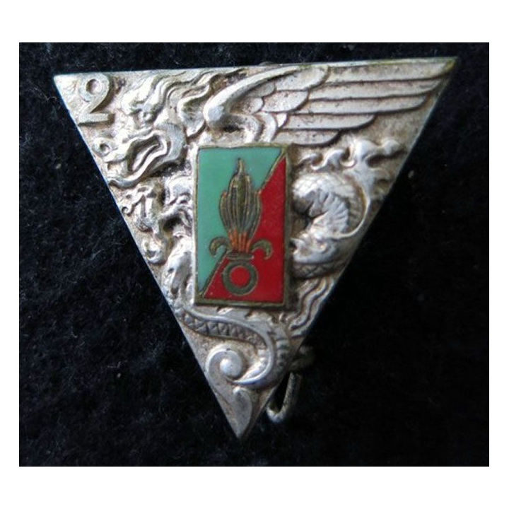 2° REP : insigne du 2° régiment étranger parachutiste réalisé par Drago Paris G.1948 en émail