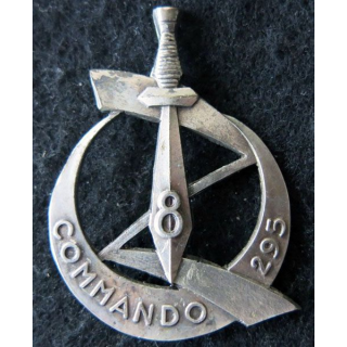 8° ZOUAVE : Insigne de béret du Commando 295 du 8° Zouave Arthus Bertrand retirage