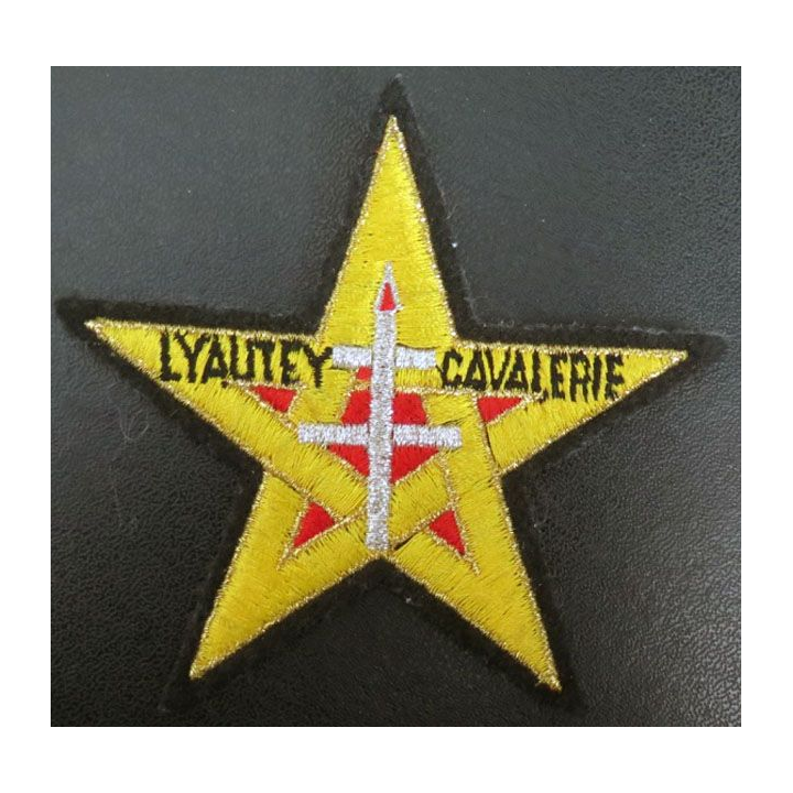 1° RSM : insigne métallique du 1° régiment de spahis marocains de fabrication Drago G. 1827