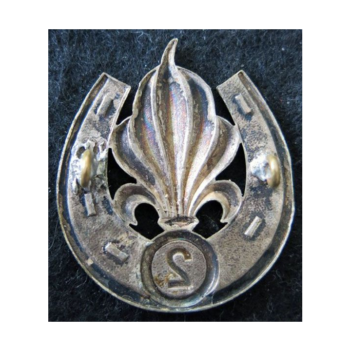 2° REI : insigne béret du 2° régiment étranger d'infanterie en Algérie fabrication non spécifiée