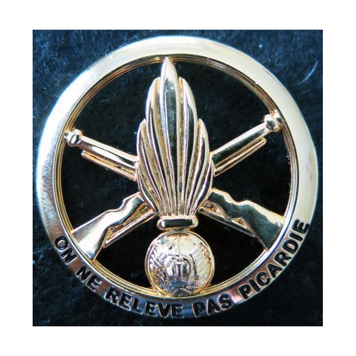 1° RI : insigne béret 1° régiment infanterie "on ne relève pas Picardie" LR Paris